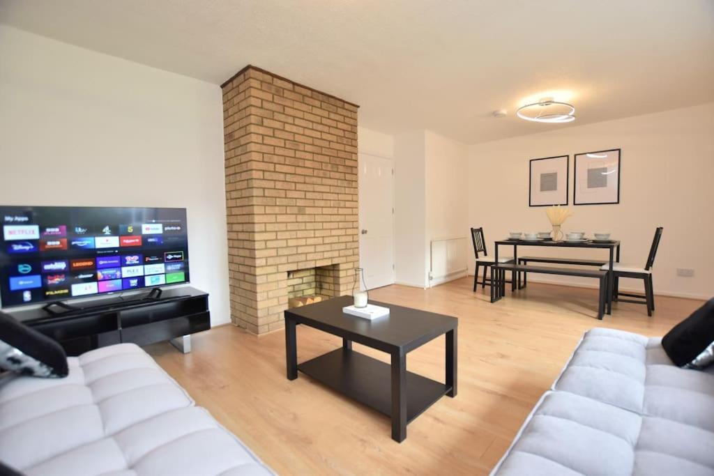 Luxury Central Oxford Detached Home 外观 照片