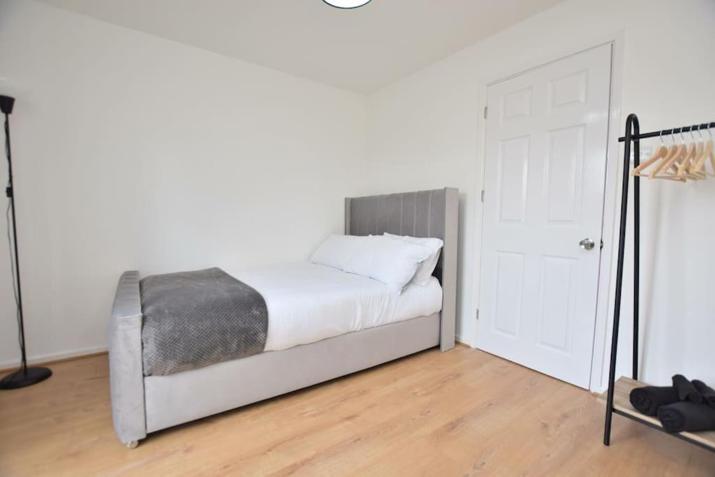 Luxury Central Oxford Detached Home 外观 照片